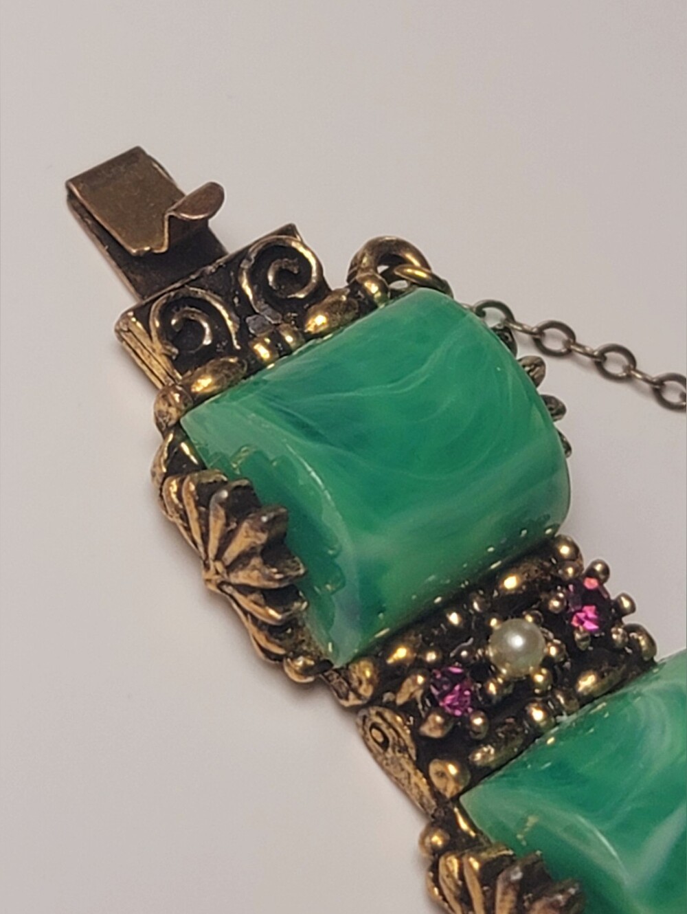 Ornate Mid-Century Marbleized Green Lucite Statement Link Bracelet -Vtg Estate